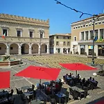 La Rondine * Pesaro
