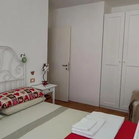 Apartment La Rondine *